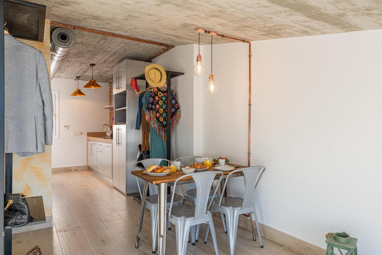 Varela 30 Apartamentos Málaga Esterno foto